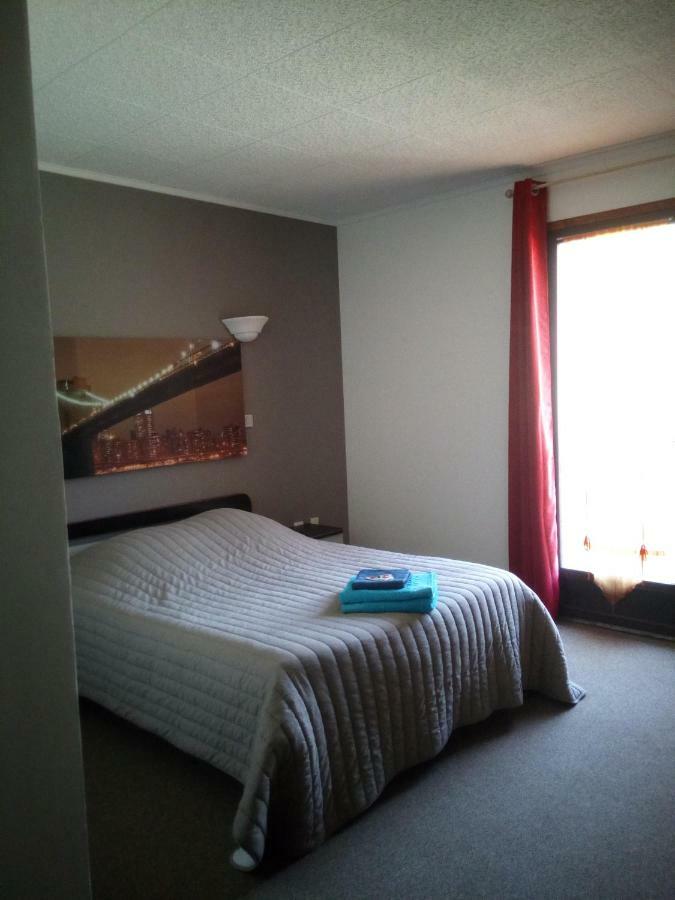 Mas Du Colombier Bed and Breakfast Saint-André-les-Alpes Εξωτερικό φωτογραφία